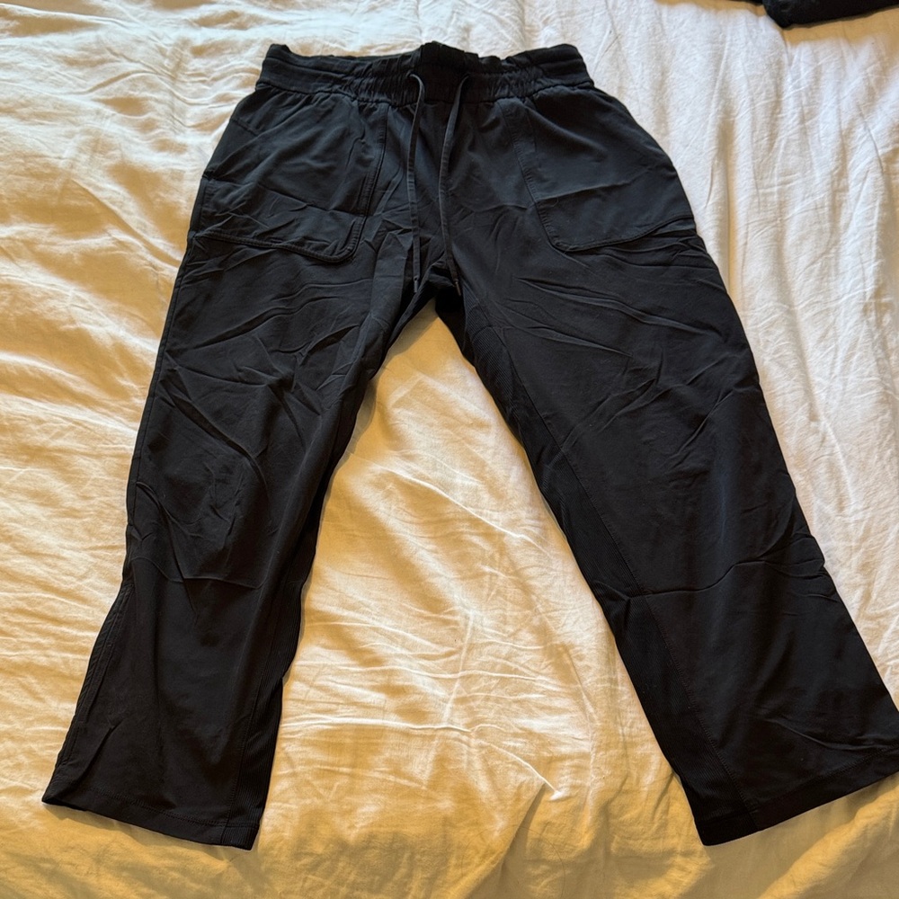 Lululemon Dance Studio Mid-Rise Cropped Pant